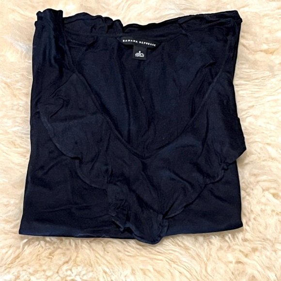 Banana Republic Ruffled Navy Blue Career Sleeveless Tee Top - Picture 7 of 8
